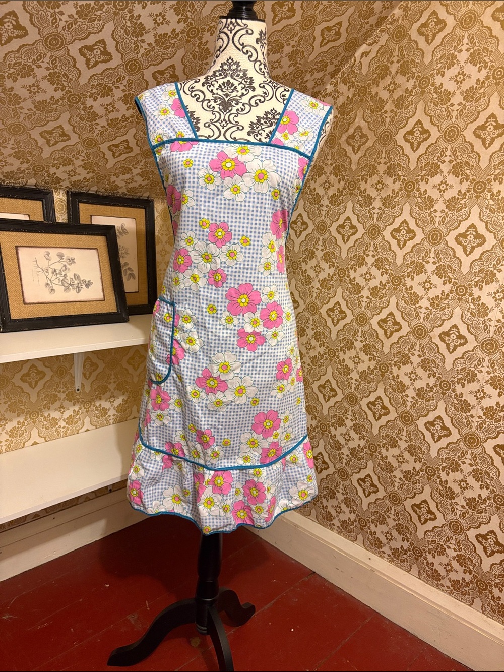 Vintage Floral Gingham Full Apron